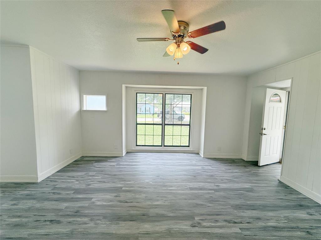 1324 Morningside Avenue Property Photo 9