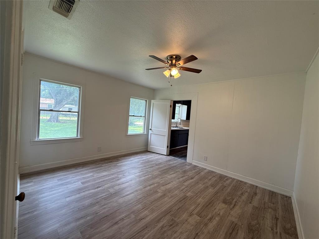 1324 Morningside Avenue Property Photo 11
