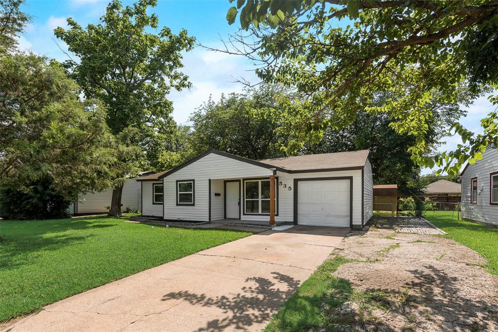 535 Alcorn Avenue Property Photo 1
