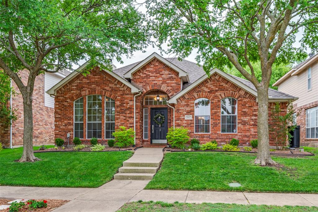 5917 Blue Spruce Lane Property Photo 1