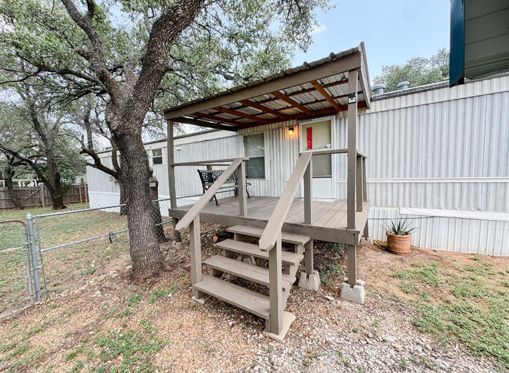 6898 Waterford Drive Property Photo 1