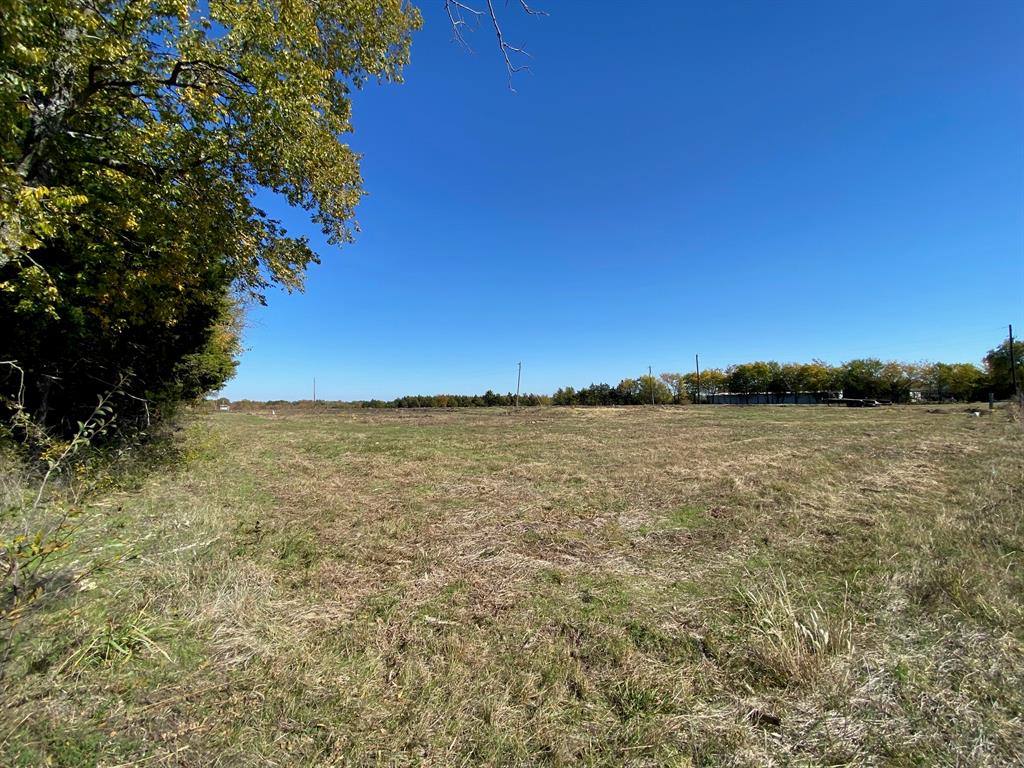 144 Raccoon Drive Property Photo 4