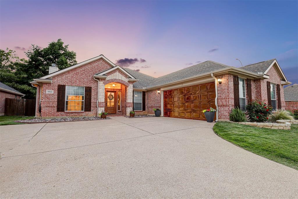 5841 Sugar Maple Drive Property Photo 1