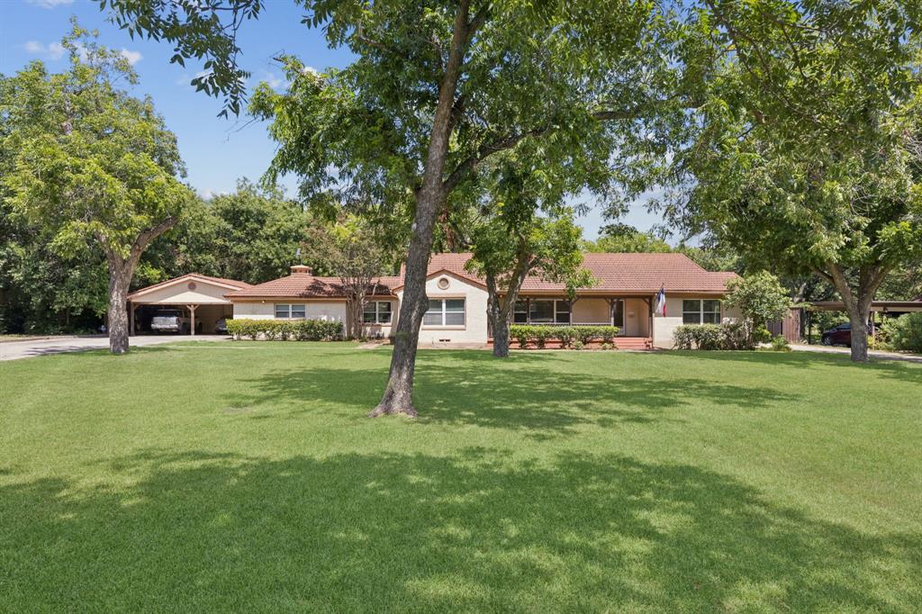 1516 N Buckner Boulevard Property Photo 1