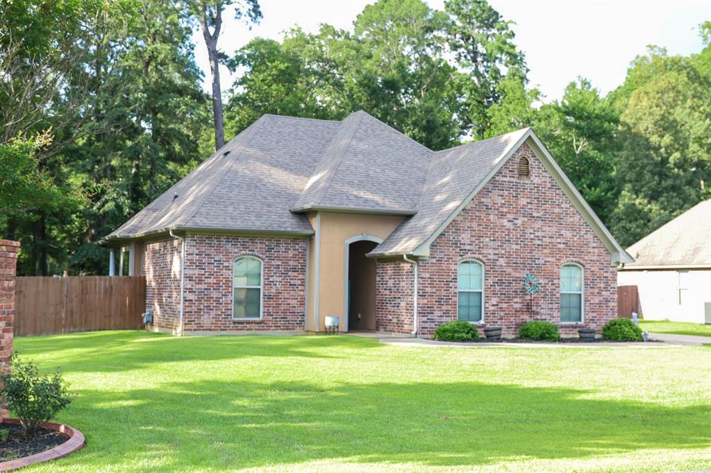 1101 Bear Creek Drive Property Photo 1