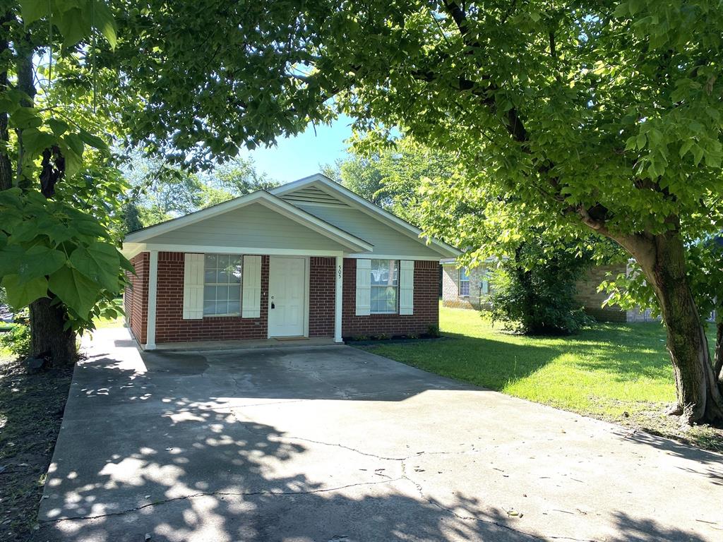 505 Red Springs Avenue Property Photo 1