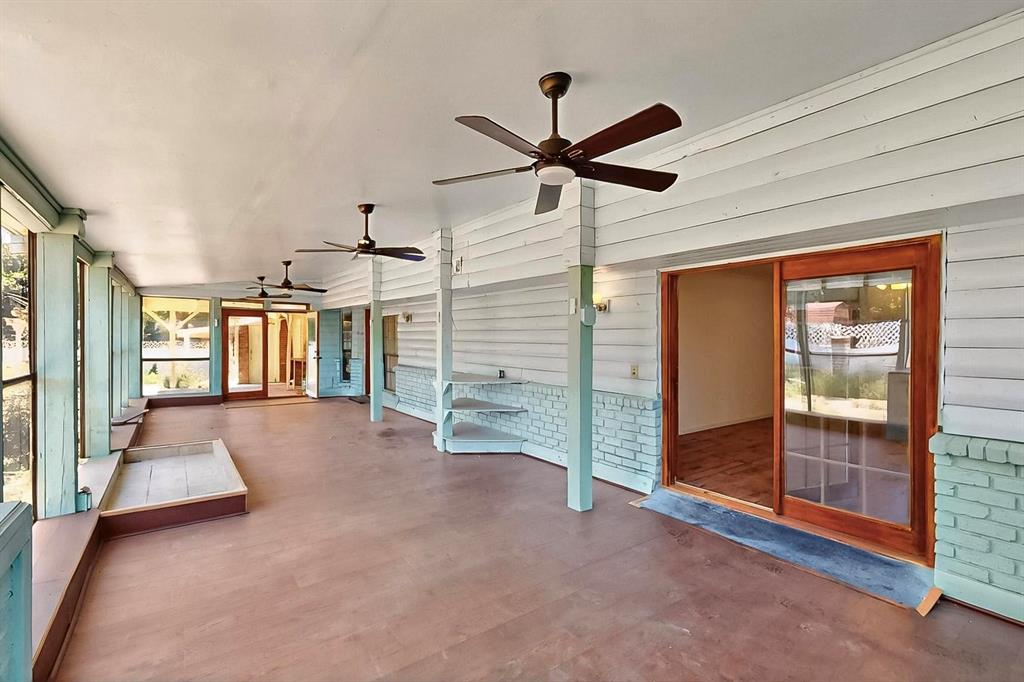 691 Rose Garden Drive Property Photo 15