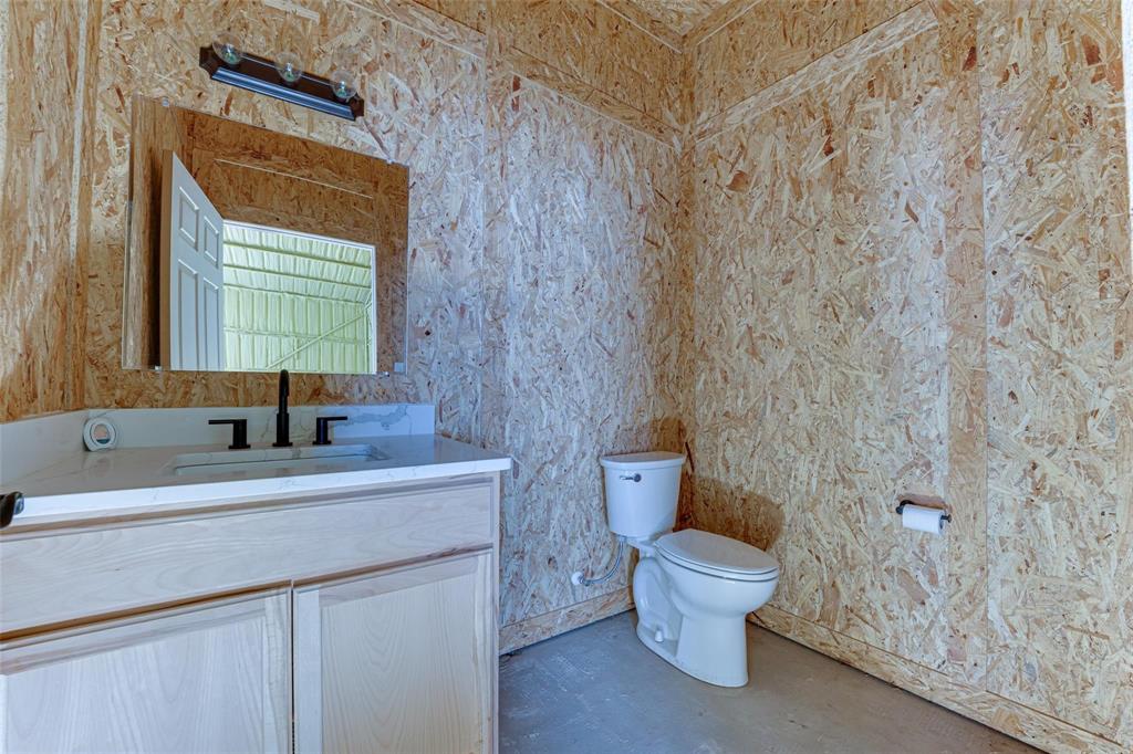 3408 W Interstate Highway 30 Property Photo 3
