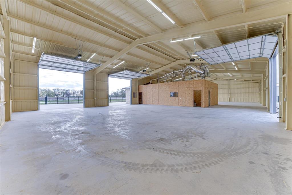 3408 W Interstate Highway 30 Property Photo 14
