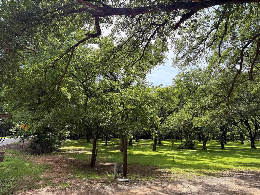 802 Caddo Lease Property Photo 29