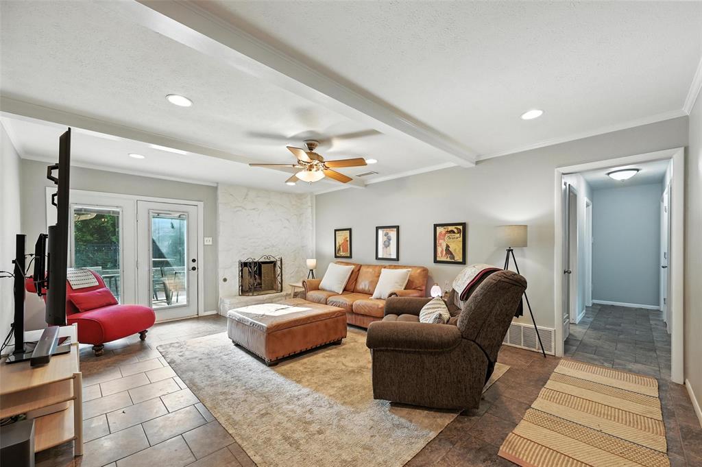 1706 Esquire Place Property Photo 1