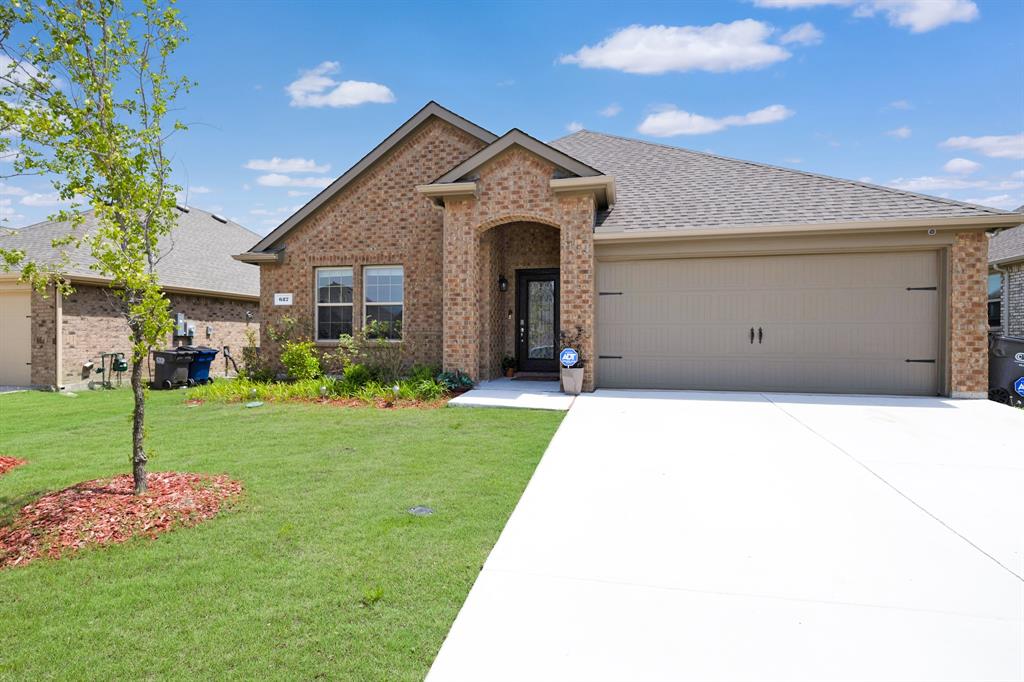 627 Willow View Way Property Photo 1