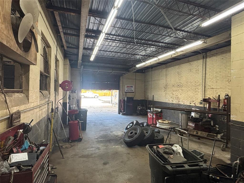 413 S Main Street Property Photo 13