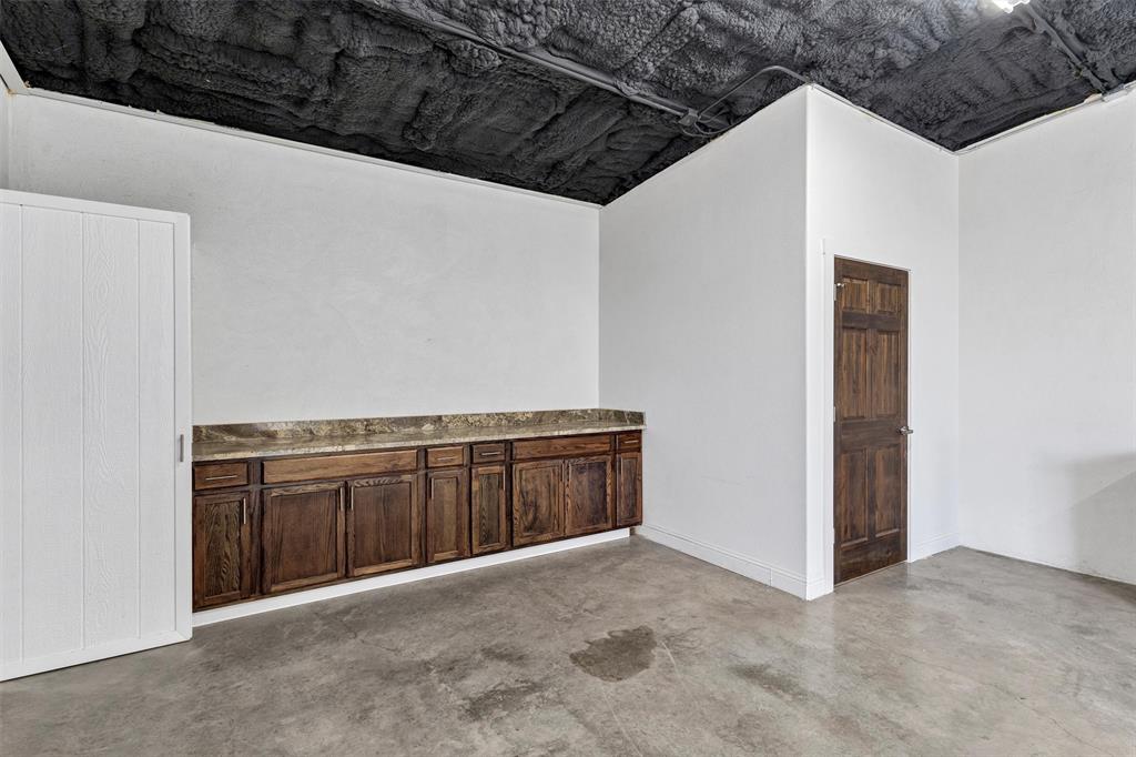 1555 Woodmere Trail Property Photo 30