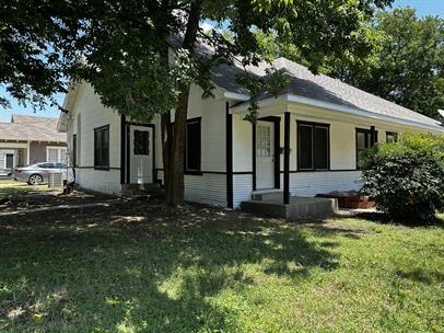 1410 Sycamore 1 Property Photo 1