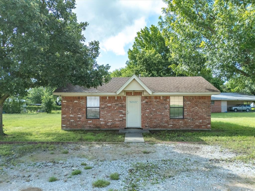 815 Highway 59 Property Photo 12