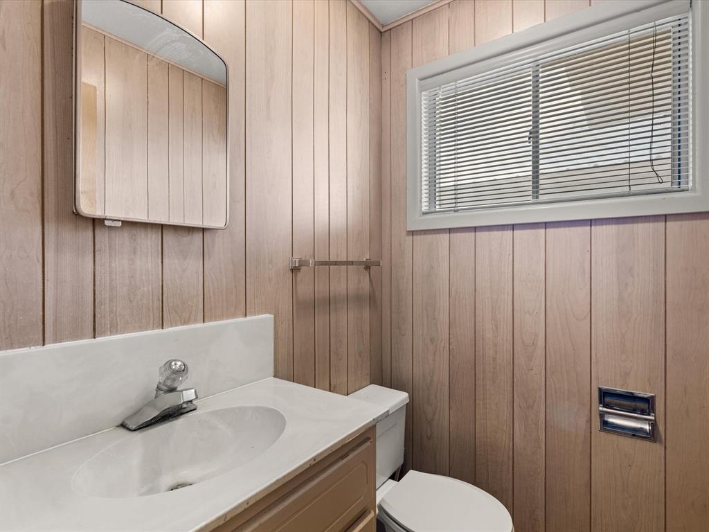 815 Highway 59 Property Photo 35