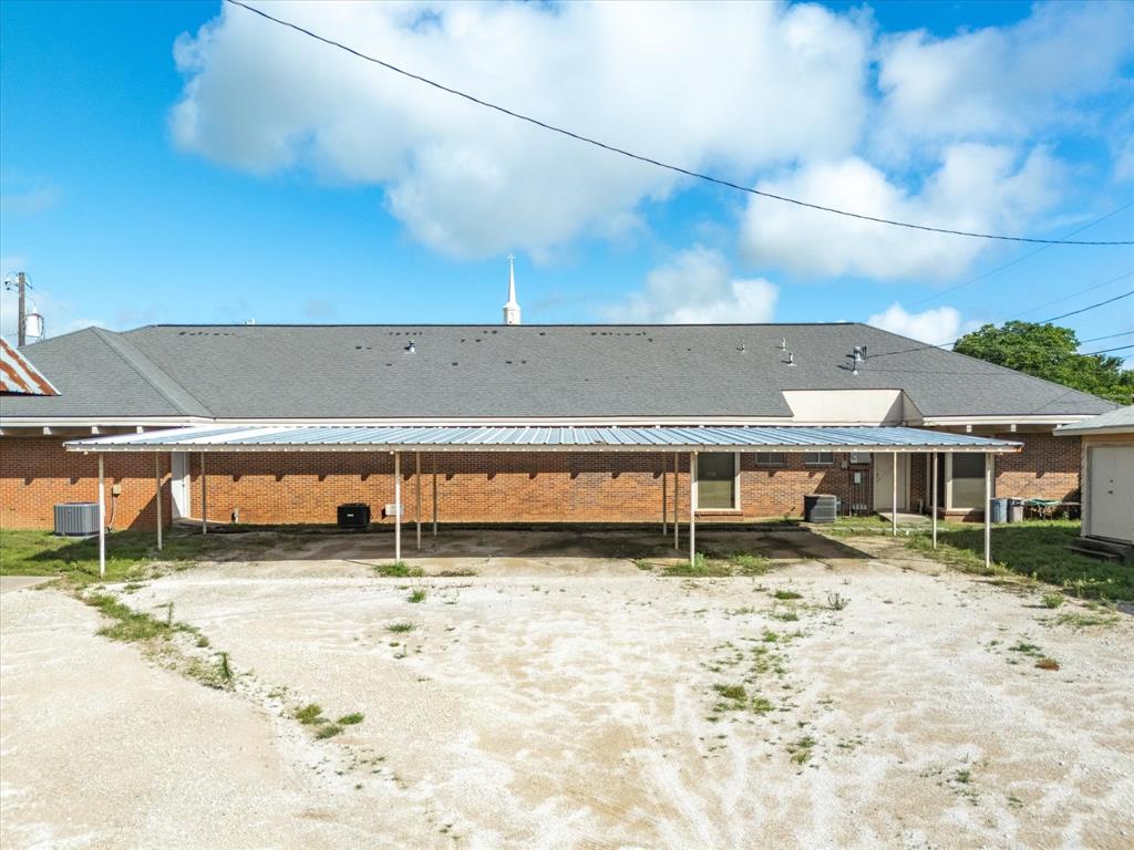 815 Highway 59 Property Photo 37