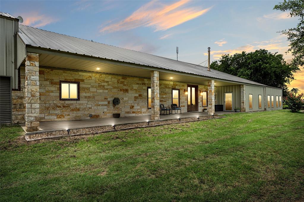 139 County Road 376 Property Photo 1