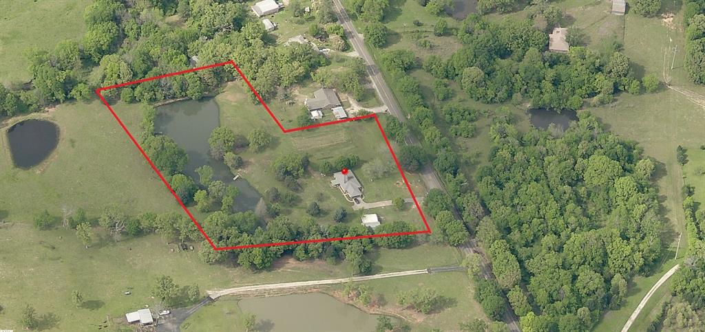3694 Fm 857 Property Photo 1