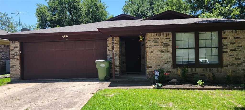 8513 Whitney Drive Property Photo 1