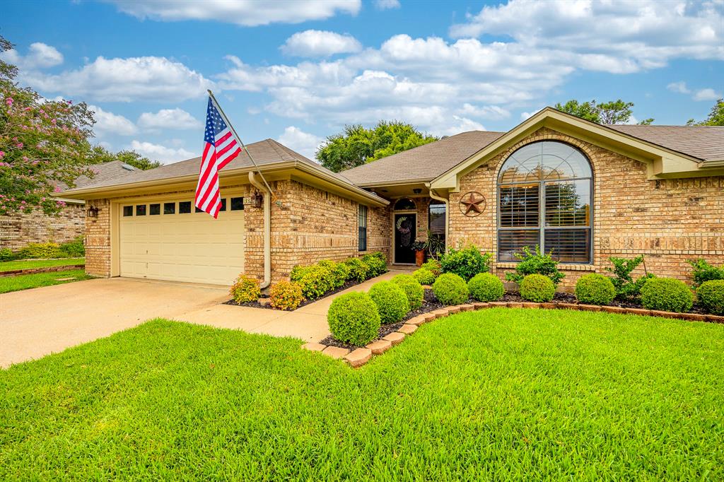 3320 Cypress Court Property Photo 1