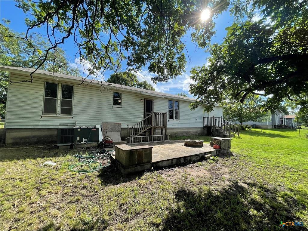 1127 Nix Road Property Photo 1