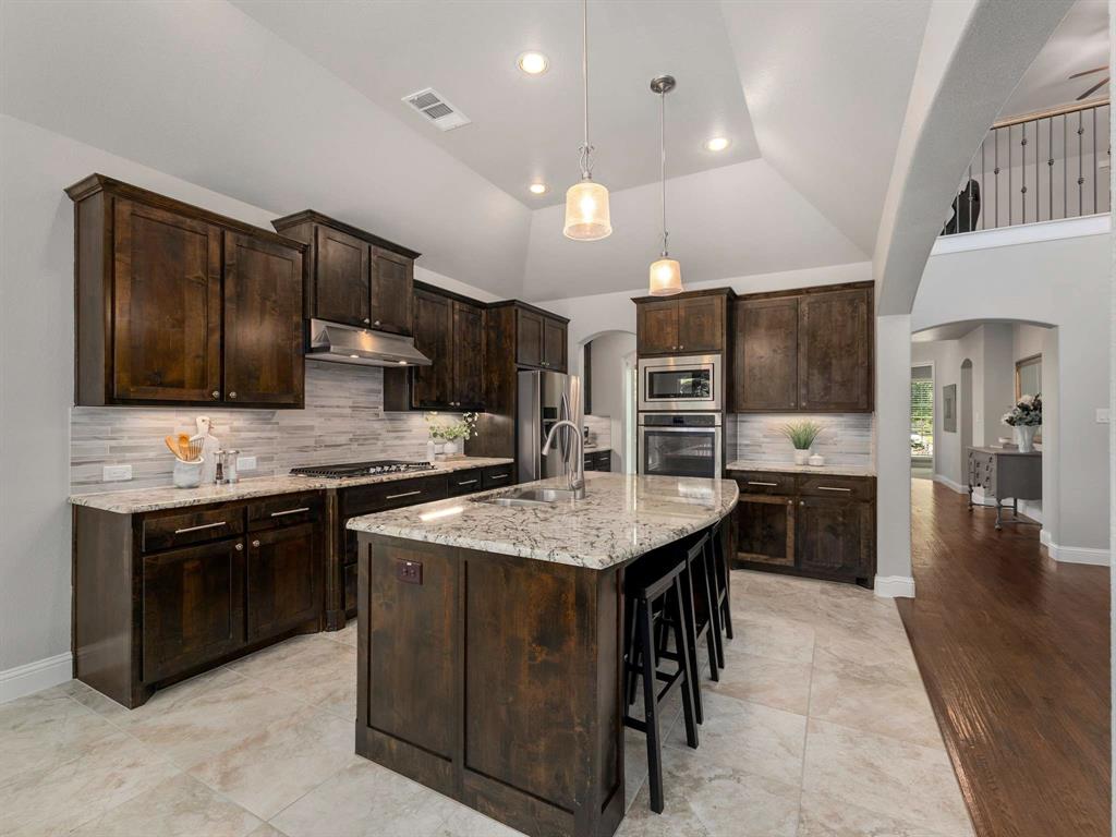 460 Evening Sun Drive Property Photo 5