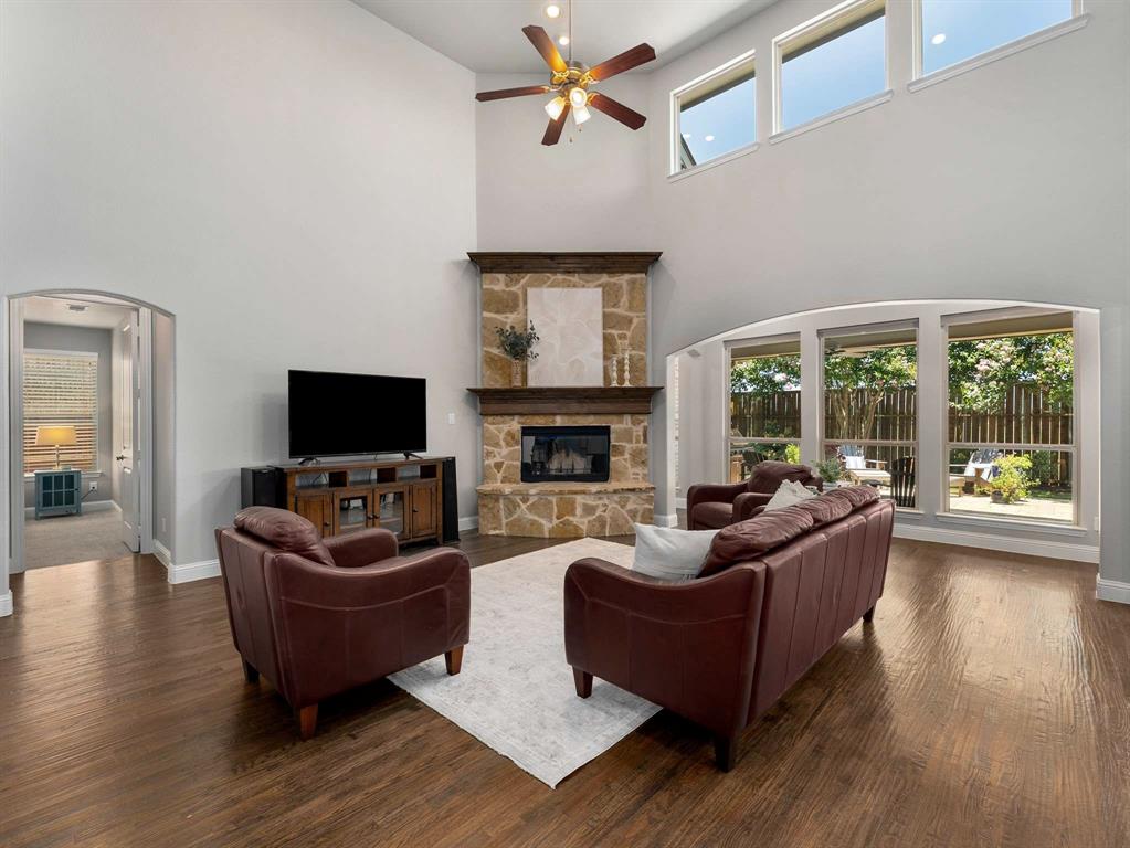 460 Evening Sun Drive Property Photo 8