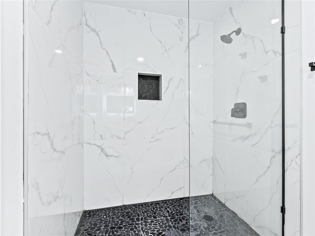 13937 Charcoal Lane Property Photo 18