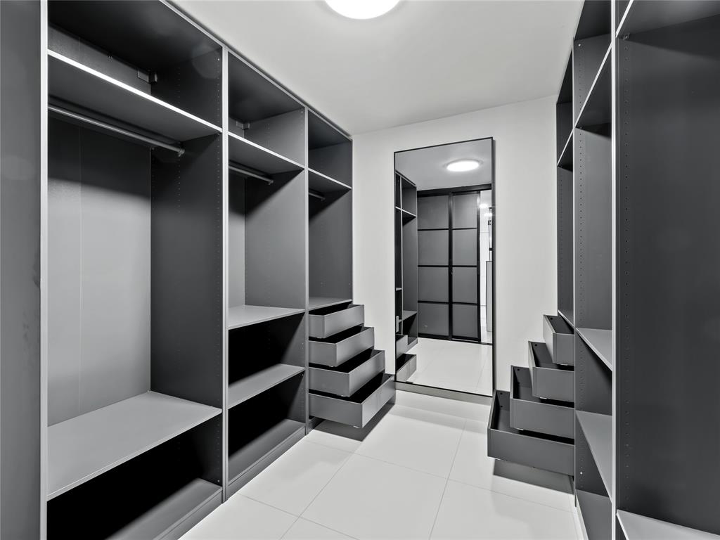 13937 Charcoal Lane Property Photo 25