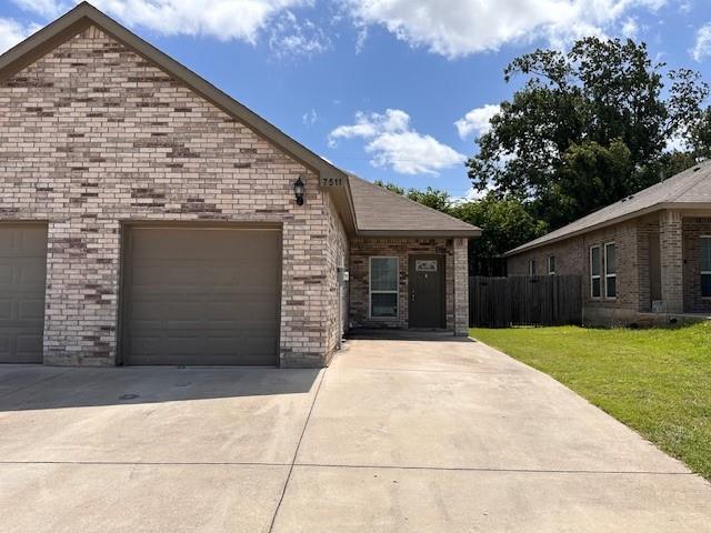 7511 Novella Drive Property Photo 1