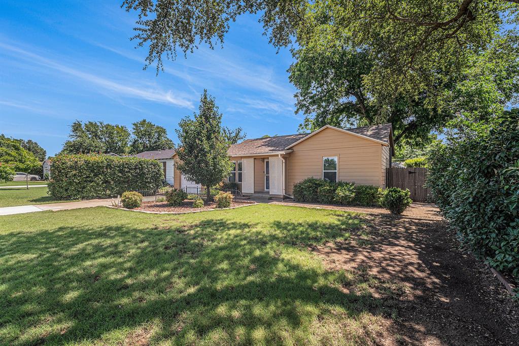 504 Harrison Lane Property Photo 1