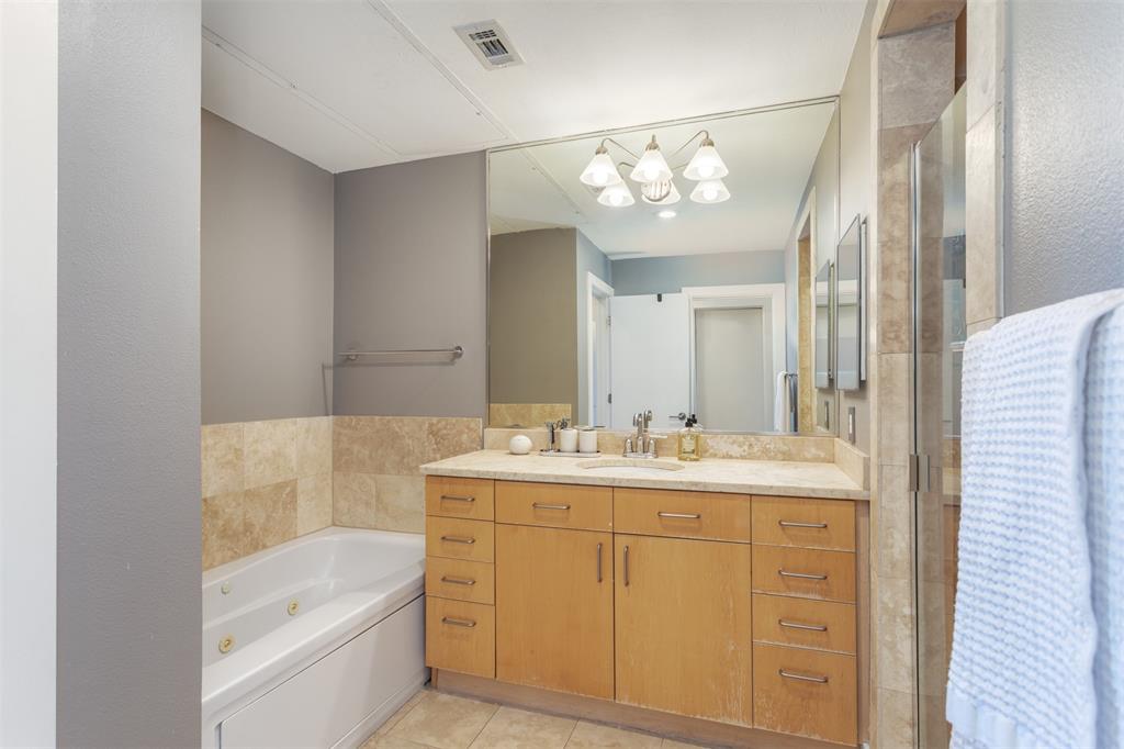 5055 Addison Circle 413 Property Photo 20