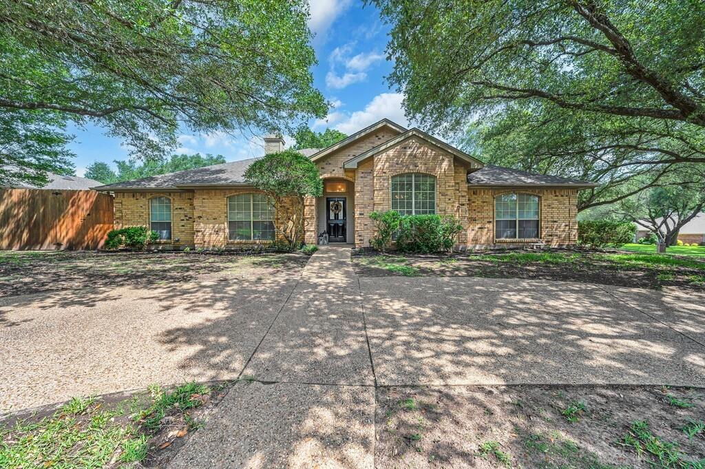 11001 Ridge Point Drive Property Photo 1