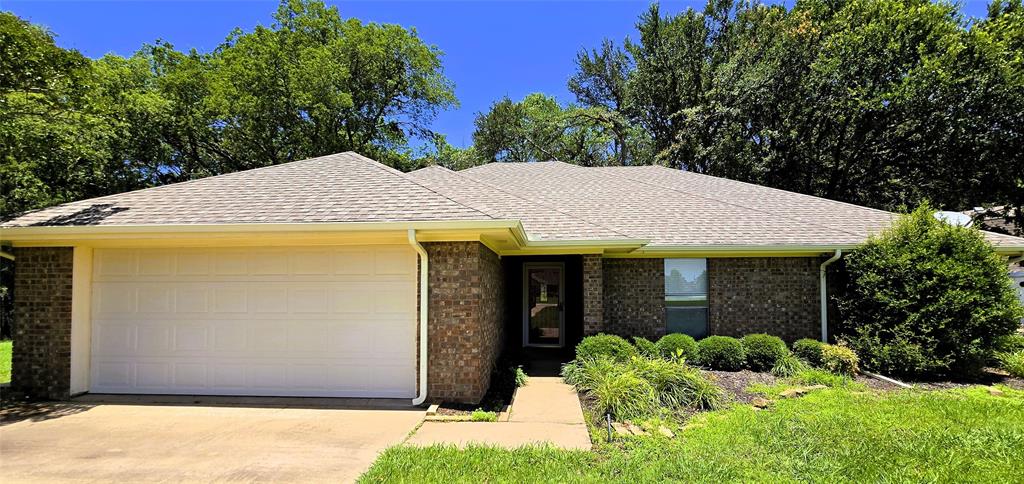 170 N Meadowbrook Drive Property Photo 1