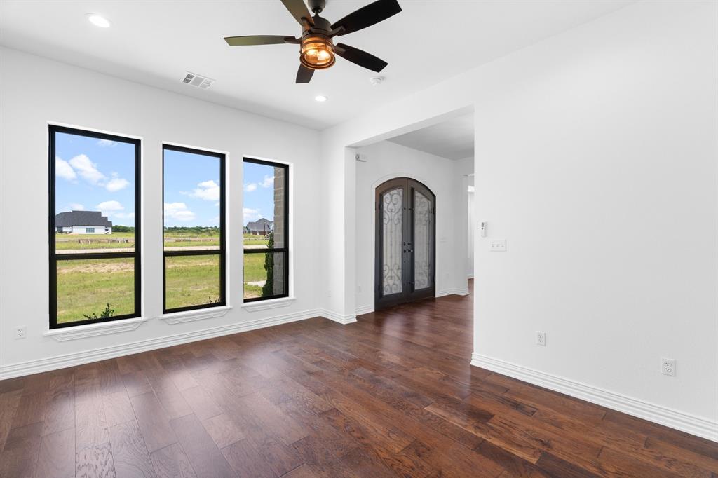 1321 Greycrest Terrace Property Photo 9