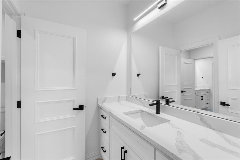 1321 Greycrest Terrace Property Photo 37