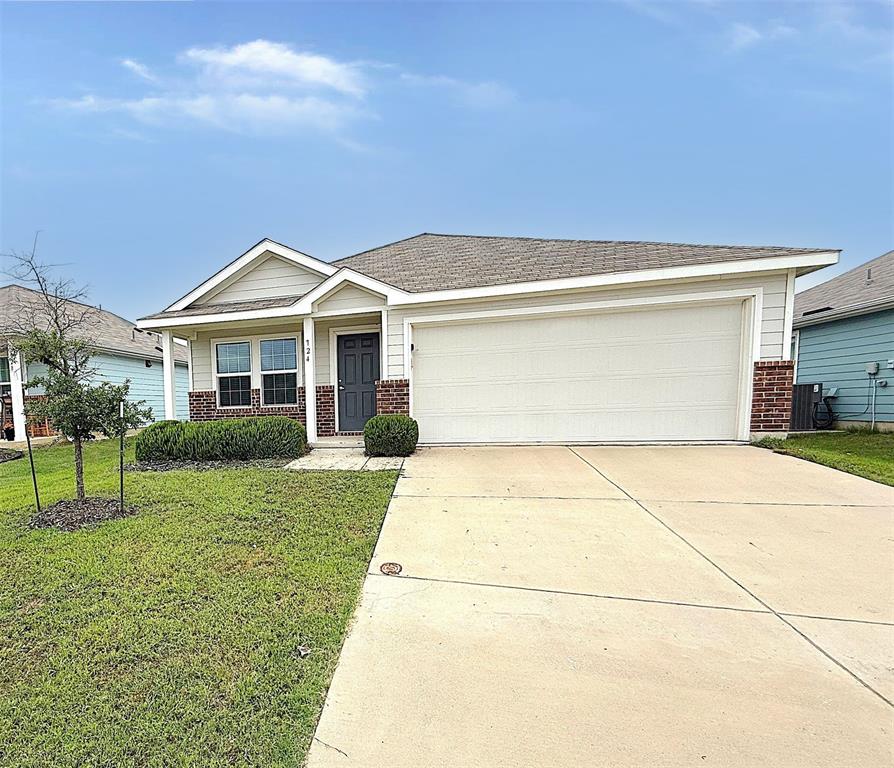 724 Autumnwood Way Property Photo 1