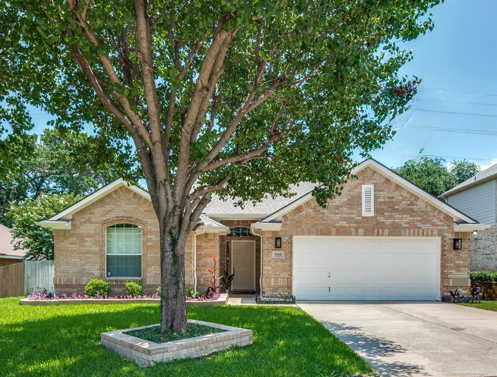 920 Park Forest Drive Property Photo 1