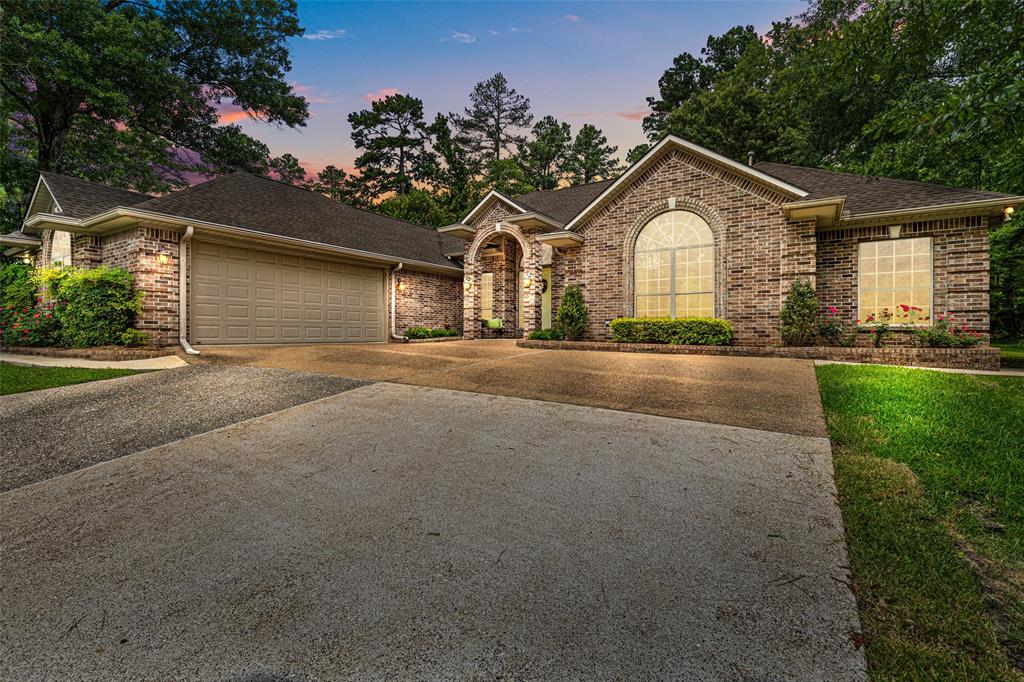 13310 White Tail Drive Property Photo 1