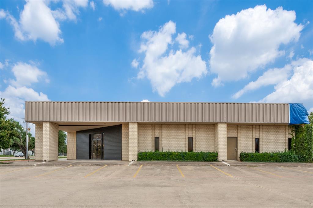 2345 E State Highway 121 Property Photo 1