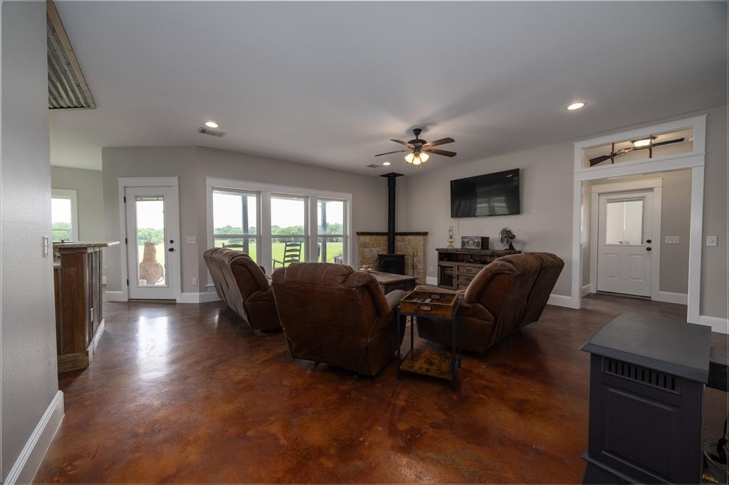 191 Bell Road Property Photo 13