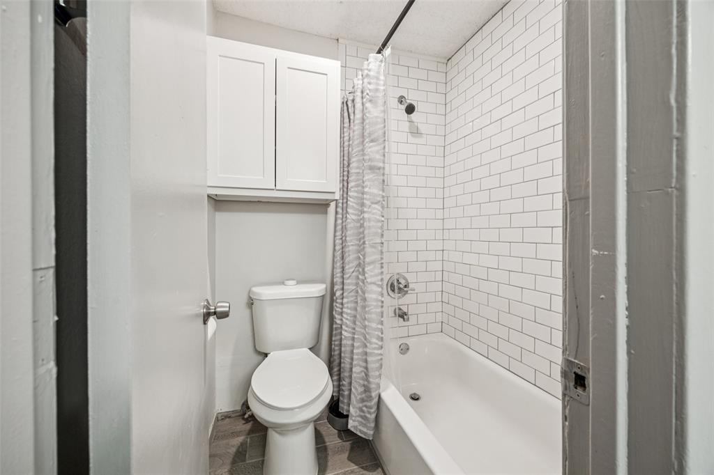 6050 Melody Lane 107 Property Photo 15