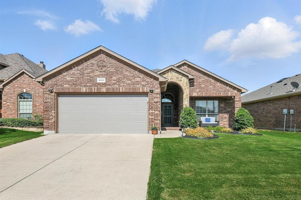 10200 Wildfowl Drive Property Photo 1