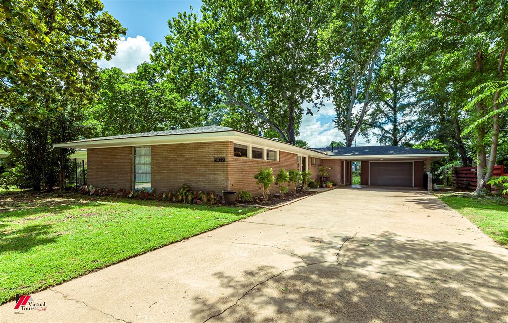 5822 River Road Property Photo 1
