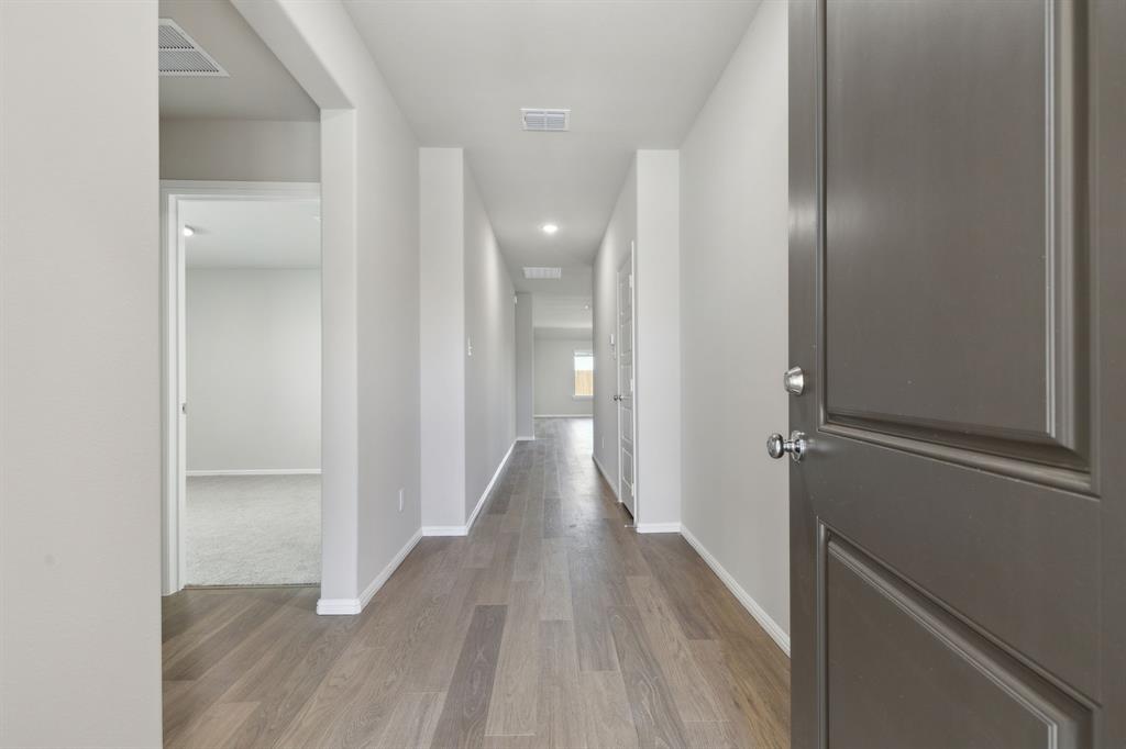 714 Tidal Drive Property Photo 1