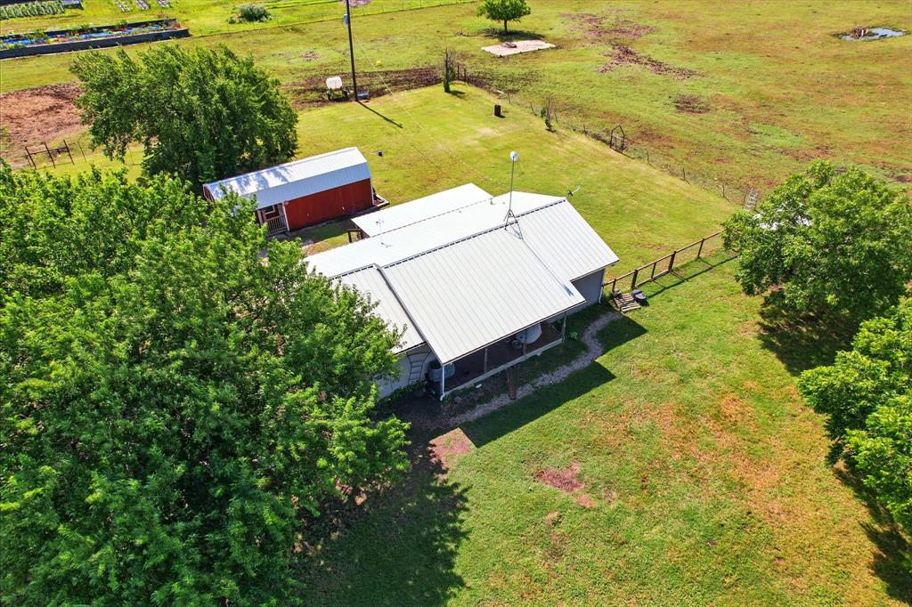 7321 Donald Road Property Photo 1