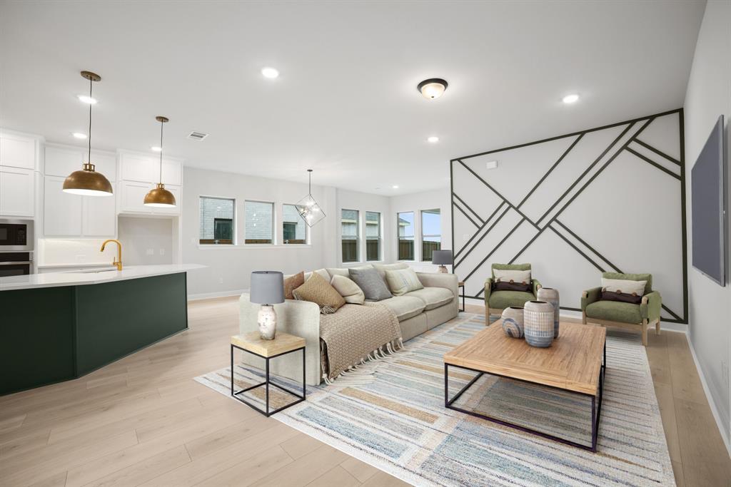9512 Dahlia Boulevard Property Photo 8