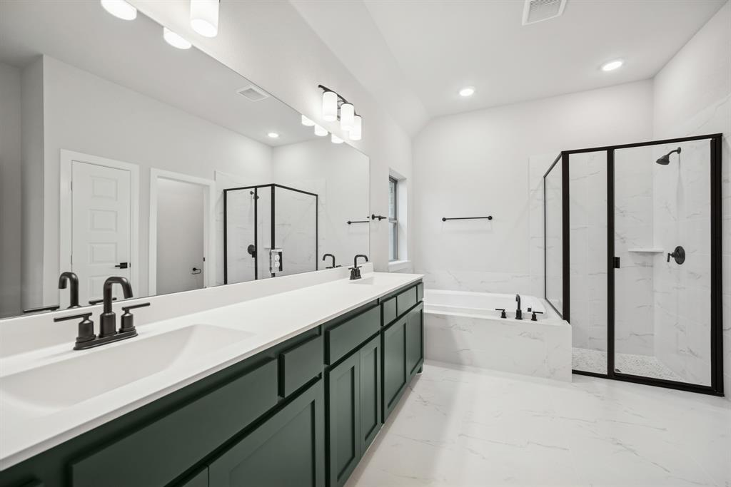 9512 Dahlia Boulevard Property Photo 33